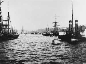 The Tyne packed with shipping, 1895.